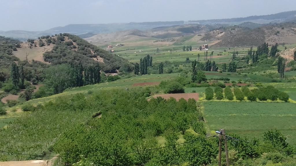 Le Gite Du Barrage Zaouia Ben Smine Экстерьер фото