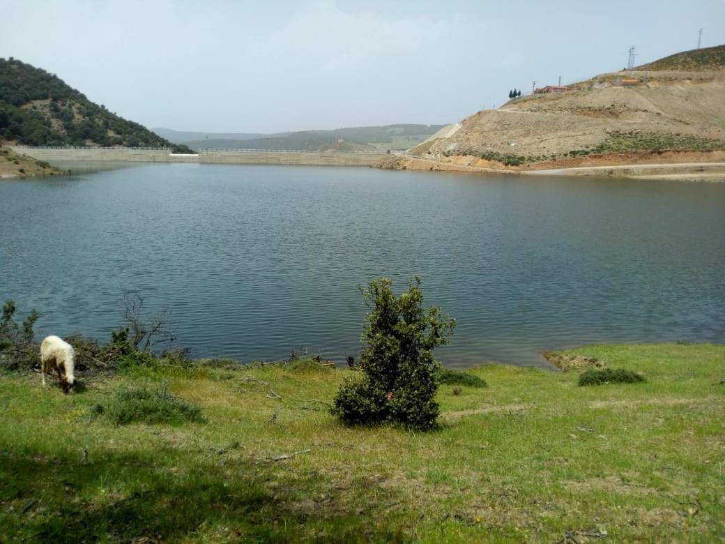 Le Gite Du Barrage Zaouia Ben Smine Экстерьер фото